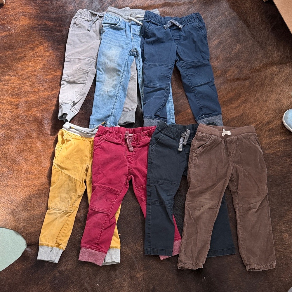 Lot of Cat & Jack 3T joggers